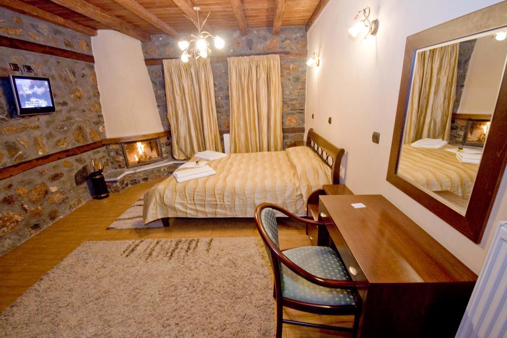 Guesthouse Toitos Παλαιός Άγιος Αθανάσιος Δωμάτιο φωτογραφία
